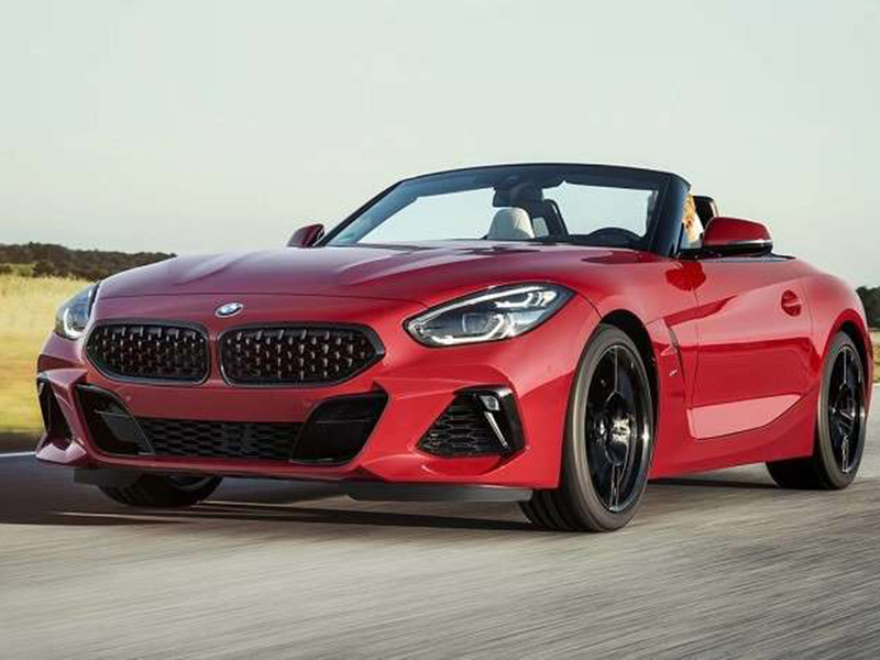 اضغط لمشاهدة الفيديو: BMW تطلق سيارتها "Z4" الجديدة